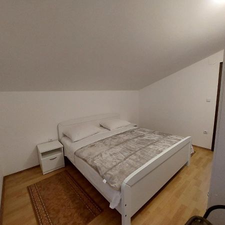 Apartman Ema Grebaštica Екстериор снимка